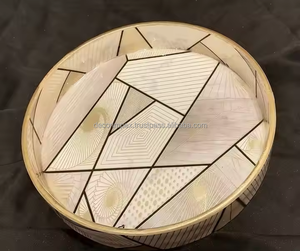 Plateau en MDF Décoration de table Plateaux en bois Ensemble de trois plateaux en bois au design de service avec impression et finition émaillée pour Noël - Product Image 2