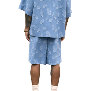 ชุดยีนส์ผู้ชายสองชิ้นแบบสั่งทำจากโรงงาน คุณภาพสูง ระบายอากาศได้ดี เสื้อเชิ้ตแขนสั้นติดกระดุม กางเกงขาสั้น ชุดสตรีทแวร์ - Product Image 4