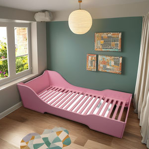 Cama Infantil Convertible Naranja de Madera Contrachapada de Pino Americano, Diseño Duradero y Seguro para Habitaciones Infantiles y Áreas de Juego - Product Image 5