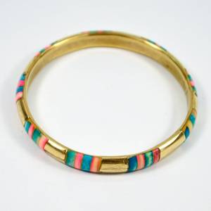 Bracelet en résine au design moderne et artistique, bijoux faits à la main pour femmes, tendance, imperméable, couleurs personnalisées, cadeau d'affaires - Product Image 1