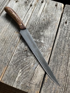 Couteau à filet moderne en acier au carbone forgé, fait main, écologique, compatible lave-vaisselle, ambidextre, 8-9,9 pouces, manche en bois et cuir - Product Image 6