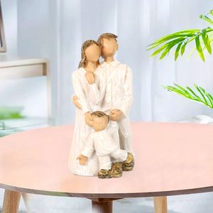 Scultura Creativa in Resina per Famiglia, Decorazione Originale per Casa, Statua per Tre Membri di Famiglia Amante - Product Image 3