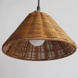 Lustre vintage en rotin, luminaire artisanal, abat-jour tissé, lampe suspendue décorative pour salle à manger de ferme - Product Image 4