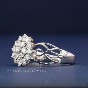 Anillo de Diamante Cultivado en Laboratorio con Corte Redondo de Oro de 14K para Mujer, Joyería Fina Ecológica, Elegante Anillo de Compromiso y Boda - Product Image 4