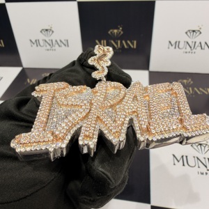 Colgantes y Dijes de Plata 925 con Diamantes VVS Iced para Rapper, Chapados en Oro Rosa, Corte Brillante, Personalizables con Nombre, Certificados IGI, Unisex, para Fiesta - Product Image 1