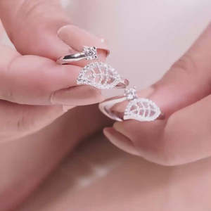 Anillo de Dedo Ajustable de Plata de Ley 925 con Diseño de Hoja Elegante y Baño de Rodio para Mujer, Producto Hecho a Mano al por Mayor - Product Image 5