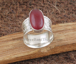 Anillo de Plata de Ley 925 con Bisel de Jade Rojo Natural, Hecho a Mano, Estilo Sólido Rojo, Anillo de Dedo Unisex, Joyería con Piedras Preciosas - Product Image 1