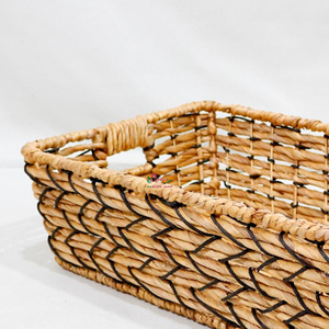 Hot Sales Natural Water Hyacinth Tray Desktop Sundries Holder Integrated Handles - Product Image 5