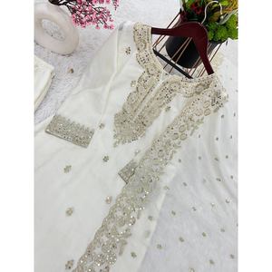 ผ้าไหมสีขาวเย็บปักลาย - Product Image 2