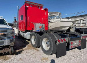 Tracteur routier diesel poids lourd 6x4 avec cabine couchette pour le transport de marchandises et de fret sur longue distance - Product Image 5