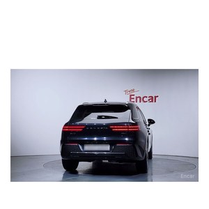 Genesis GV70 2.2 Diésel AWD 2021 con 142,728 km, Volante a la Izquierda, Caja de Cambios Automática, Asientos de Cuero, Emisión Euro V, Cámara Trasera - Product Image 4