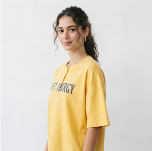 T-shirt Henley imprimé éco-responsable pour femme, style streetwear, décontracté, mélange polyester/coton, manches courtes boutonnées, épaules tombantes - Product Image 3