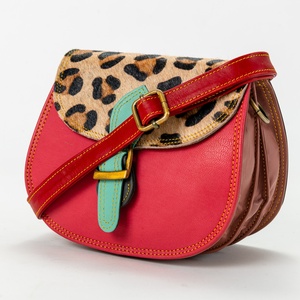 กระเป๋าสะพายข้างหนังวัวแฟชั่นลำลองความจุมากสำหรับฤดูร้อนสไตล์วินเทจเย็บปะติดปะต่อกันแบบพิเศษ - Product Image 1