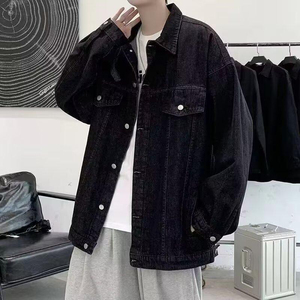 เสื้อแจ็คเก็ตยีนส์สีดำสำหรับผู้ชาย ทรงหลวมสบาย ปกคอพับ กระดุมแถวเดียว แขนยาว ผ้าฝ้ายฟอก ซักได้ กันลมในฤดูหนาว น้ำหนัก 320 กรัม - Product Image 3