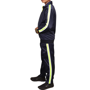 Conjuntos Deportivos Casuales de Invierno para Niños, con Logotipo Personalizado Impreso, Conjunto de 2 Piezas con Capucha, 100% Algodón Transpirable, Ropa Unisex para Niños - Product Image 2