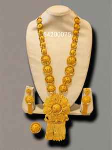 AWAIS HOUSE Collar de Diamantes con Engaste de Garra Infinito Chapado en Oro de 6 Gramos para Mujer Africana, Regalo de Compromiso, Fiesta de Boda, Estilo Hiphop - Product Image 3