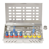 Perangkat Implan Gigi 18 Buah Manual Bahan Stainless Steel Dapat Diautoklaf 100% Original untuk Implan Gigi Periodontal