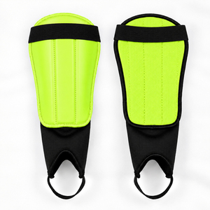 Protections de tibia de football personnalisées de haute qualité avec design par sublimation, vente en gros à prix avantageux - Product Image 1