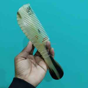 Premium Handmade Ox Horn <b>Hair</b> <b>Comb</b> Natural Anti-Static <b>Hair</b> Care <b>Comb</b> for Smooth Styling at Wholesale Price - Product Image 2