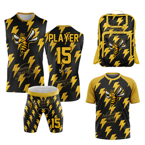 Ensemble de maillot de basketball d'hiver personnalisé par sublimation, avec sac à dos et short, motif abeille et éclair noir et jaune, unisexe adulte, respirant et à séchage rapide - Product Image 1