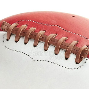 Ballon de rugby de haute qualité pour les entraînements d'équipe, les jeux scolaires, les clubs sportifs, les compétitions en plein air - Durable et écologique - Product Image 4