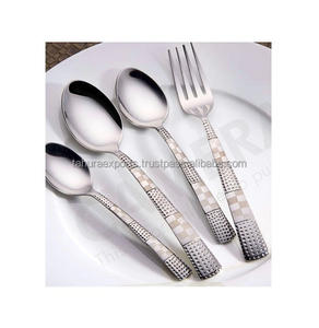 Juego de Cubiertos de Acero Inoxidable de Diseño Moderno Más Vendido, Juego de Cubiertos en Vajilla Disponible en Tamaños Personalizados - Product Image 5