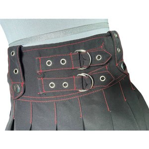 Minifalda gótica plisada con costuras en contraste rojas, falda skater de cintura alta estilo punk rock para mujer con hebillas metálicas - Product Image 2
