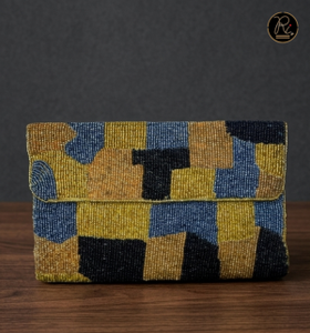 Fournisseur et fabricant en gros de sacs à main en perles faits à la main par Refratex India, fabriqués en Inde pour une qualité supérieure et un prix bas - Product Image 4