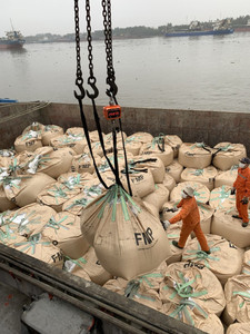 ปุ๋ยยูเรียแบบปริซึม N46ให้ผลิตภัณฑ์0.9% เกษตรปุ๋ยยูเรีย46 - Product Image 6