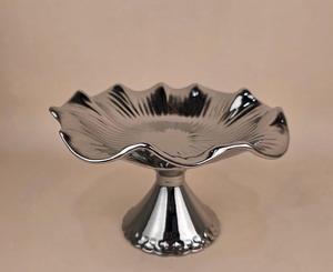 New Trending Style Handicrafts Eco-Friendly Aluminum Metal Bowls Premium Quality Modern Design Handmade Serving Fruits - Product Image 1