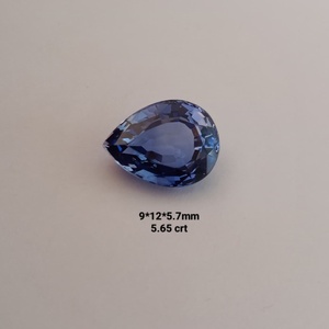 Hermosa piedra preciosa suelta de zafiro azul pulido con corte en forma de lágrima, hecha a mano por un diseñador, para uso en la fabricación de joyería, venta al por mayor. - Product Image 3