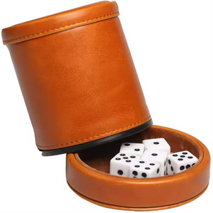 Juego de dados redondos de cuero con 7 dados blancos, almacenamiento duradero, estilo clásico para adultos - Product Image 3