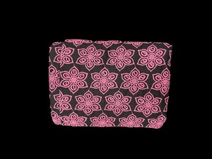 Tela Bordada de Algodón Negra y Rosa de Alta Calidad Premium |   Tela de Algodón con Diseño Floral Calado |   Tela Suave y Transpirable - Product Image 4