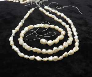 Perlas de agua dulce blancas naturales, forma barroca, perlas de arroz para la fabricación de joyería, perlas blancas de alta calidad, venta al por mayor. - Product Image 1