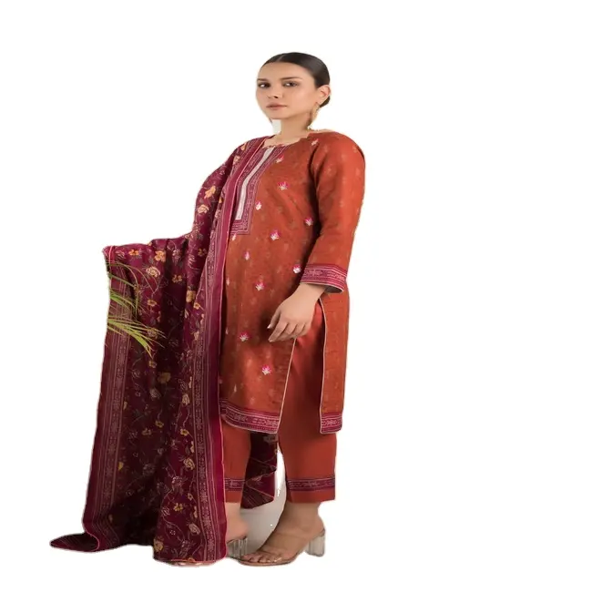 حرق مبيعات بدلات النساء الباكستانية القطنية السويسرية / السلوار والقمصان في باكستان ملابس الصيف للنساء