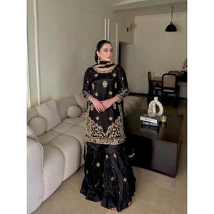 Elegante Conjunto Kurti Sharara para Mujer, Ropa Étnica Elegante, Perfecta para Bodas, Fiestas y Uso Diario, Cómodo y de Diseño - Product Image 1