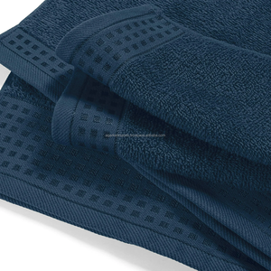 Wholesale 400 GSM Cotton <b>Bath</b> <b>Towel</b> <b>Sets</b> Jacquard Pattern Soft Quick Dry Lightweight Supplier USA Market - Product Image 3