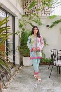 Conjunto coordinado con estampado floral para mujer – Elegante traje Kurta Palazzo |   Conjunto de Dos Piezas Estampado Informal de Primera Calidad - Product Image 6