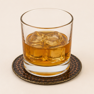 Ensemble de sous-verres en cuivre martelé avec support antidérapant rembourré, sous-verres ronds élégants en métal pour tasses à café et verres à vin - Product Image 2
