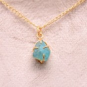 Collier pendentif fantaisie en cristal d'apatite brute, bijou pierre de naissance naturelle, en argent sterling 925 plaqué or 14 carats, fait main pour enfants - Product Image 5