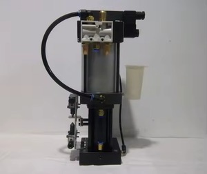 กระบอกลมเพิ่มแรงดัน 3T 4.5T 6T สำหรับเครื่อง CNC กระบอกไฮดรอลิกแรงดันสูง - Product Image 1
