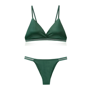 Conjunto de Bikini de Primera Calidad para Mujer, Estampado Floral, Cuello Halter, Bikini de Dos Piezas, Estampado de Flores Vibrantes, Ropa de Playa en Oferta - Product Image 1