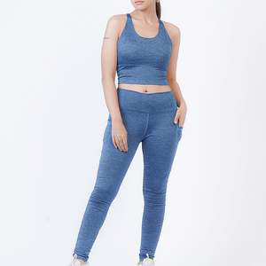 Conjuntos Deportivos de Yoga para Mujer en Oferta - Ropa Deportiva Transpirable de 2 Piezas para Gimnasio y Entrenamiento con Logotipo Frontal - Product Image 5