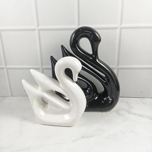 Pottery Ceramic Art Deco Couple Showpiece Romantic Home <b>Decor</b> Statue Handcrafted for Figurine Pop Art Eco-Friendly Living Room - Product Image 4