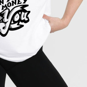 T-shirt graphique blanc respirant à coupe ajustée pour femme, à manches courtes et col rond, avec la citation « Make the Money Don't Let It Make You » - Product Image 2