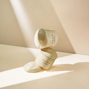 Crème éclaircissante ACCOJE de qualité supérieure – 50 ml – Pour tous types de peau avec crème de soin légère et pure - Product Image 2