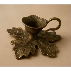 Candelabro de Latón Grabado a Granel, Portátil, con Asa, Artesanía India, para Eventos, Hoteles y Comercios - Product Image 4