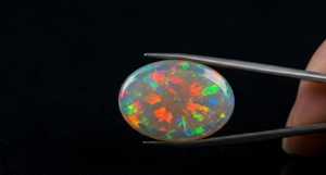Opale d'Éthiopie naturelle, cabochon ovale, coupe colorée, opale blanche à effet de feu, pierre précieuse pour la fabrication de bijoux - Product Image 3