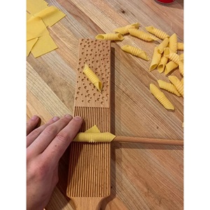 Planche à pâtes et égouttoir combinés en bois KSN, modèle KSN-260725-03 - Product Image 1