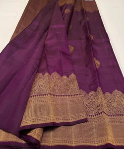 Purple Silk <b>Saree</b> With Gold Border Traditional Indian Wedding Wear For Women - Product Image 1